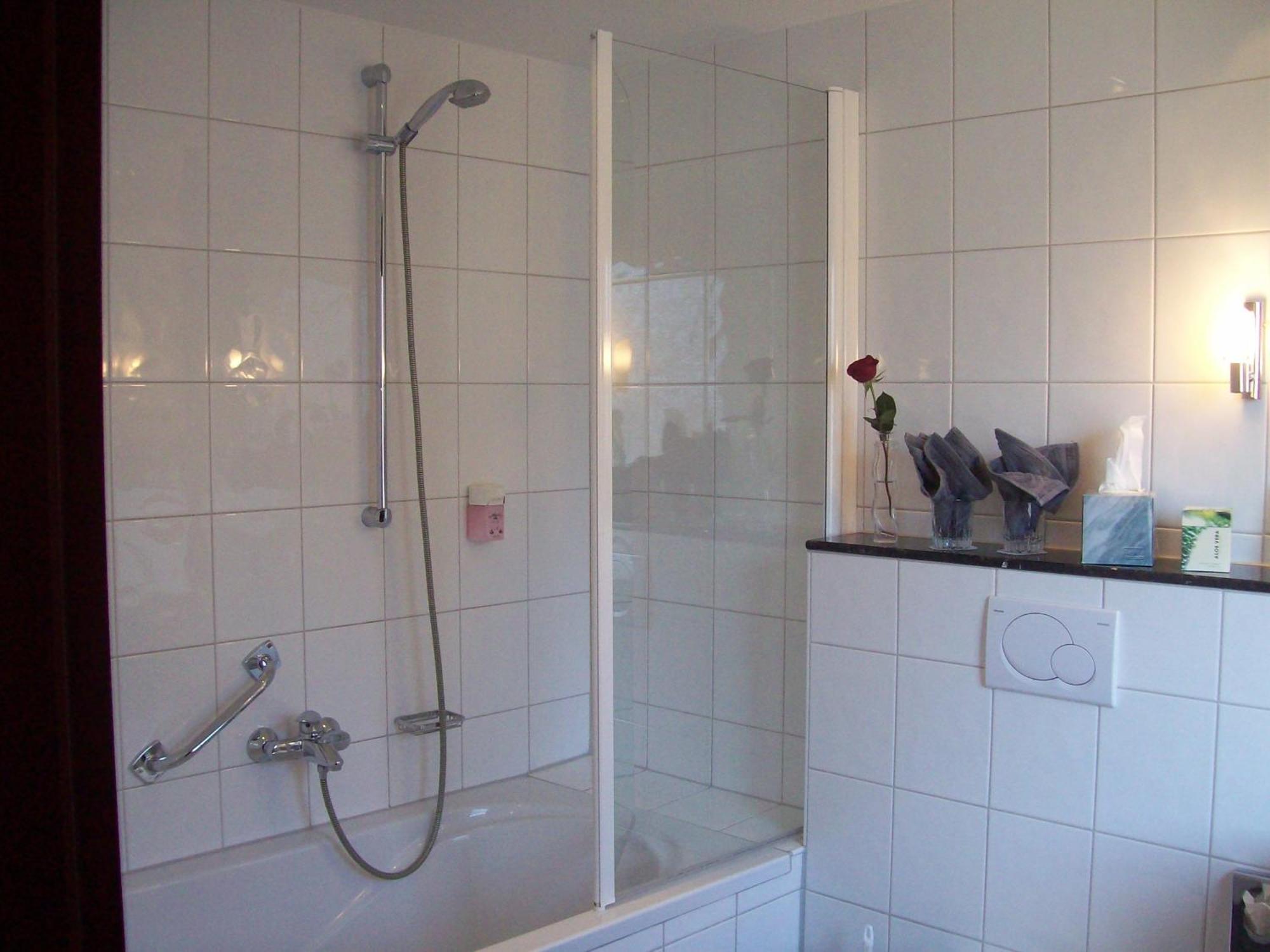 Boutiquehotel Goldhahn Bio Sport & Wellness Аален Стая снимка
