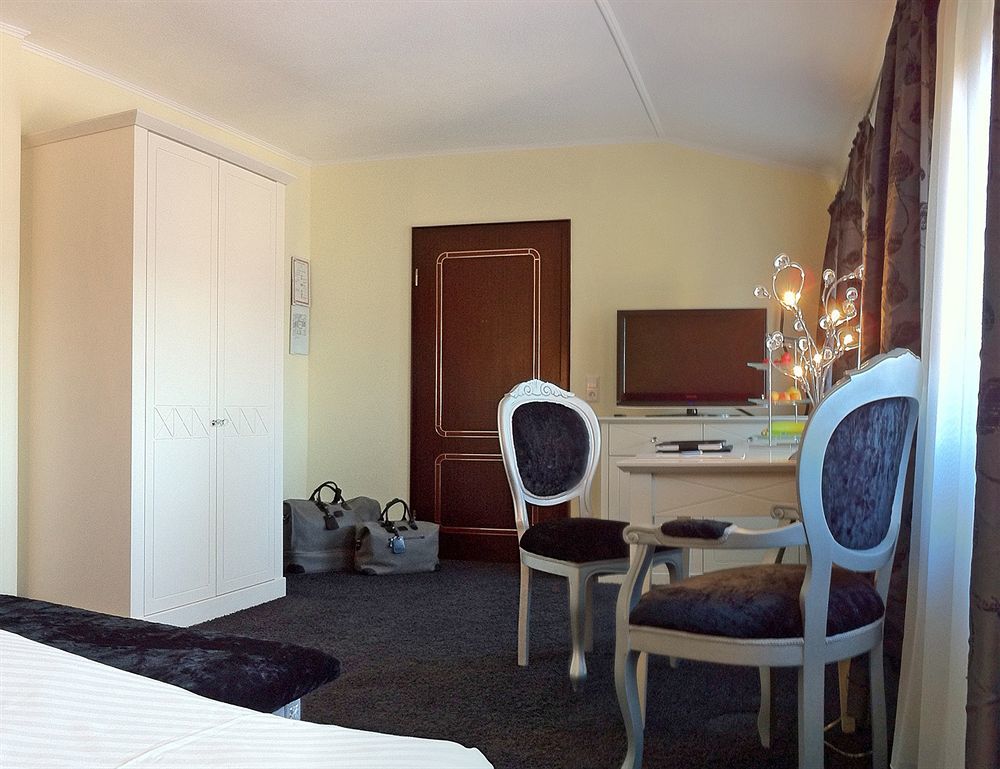 Boutiquehotel Goldhahn Bio Sport & Wellness Аален Екстериор снимка
